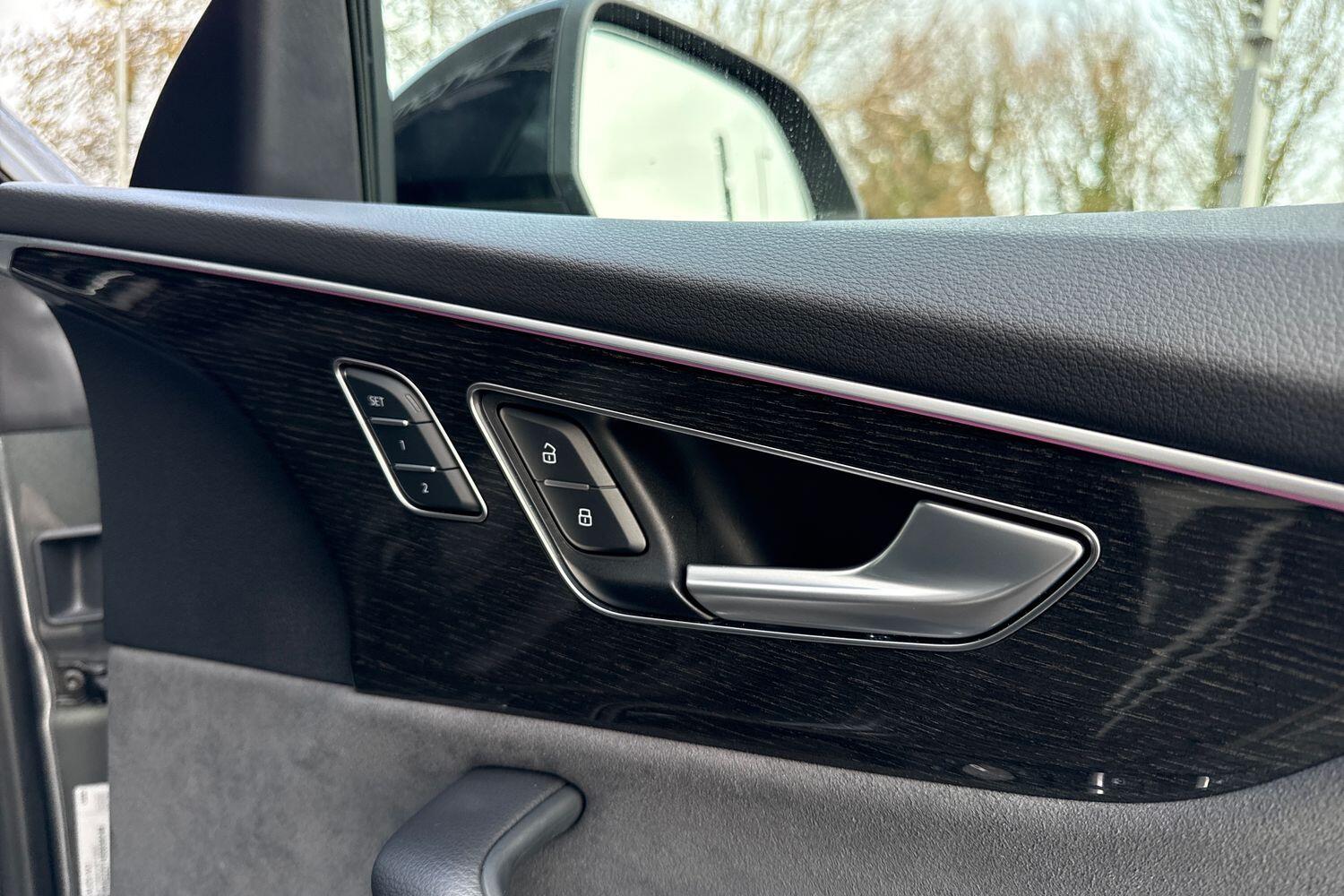 Used Audi Q8 2025 for sale - 77496894: Photo 52