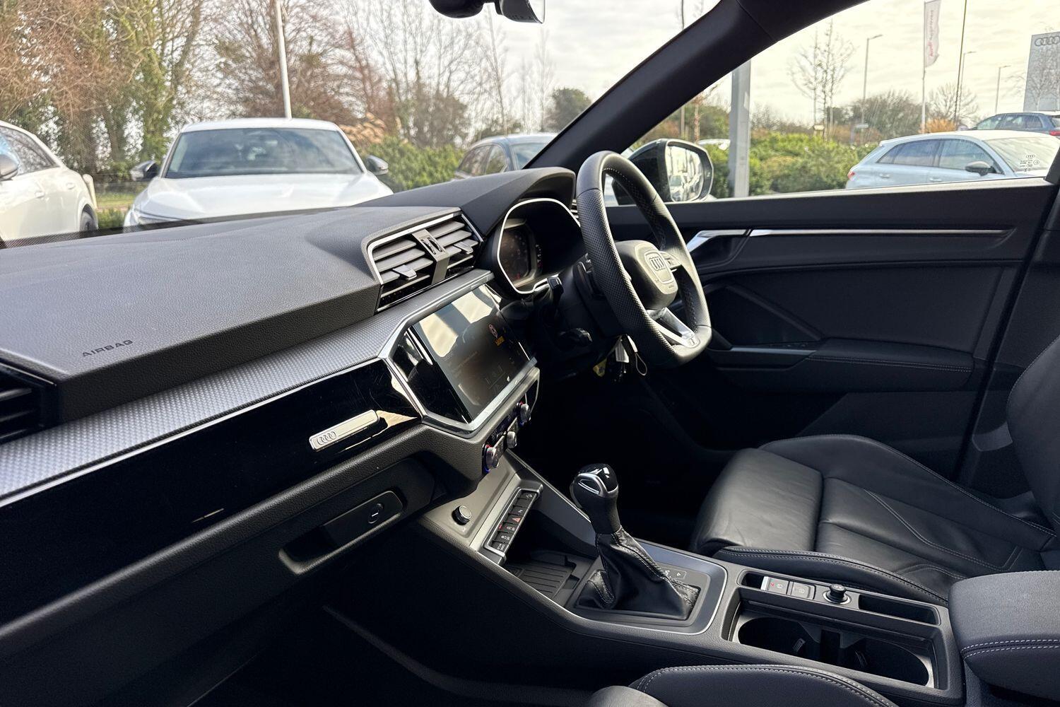 Used Audi Q3 for sale - 77497281: Photo 16