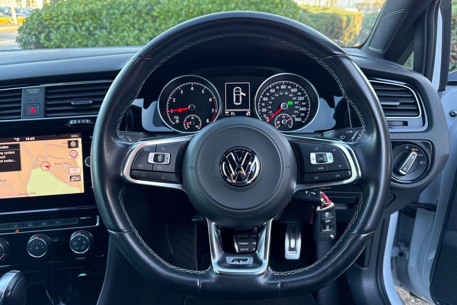 Used Volkswagen Golf 2018 for sale - 76633260: Photo 26