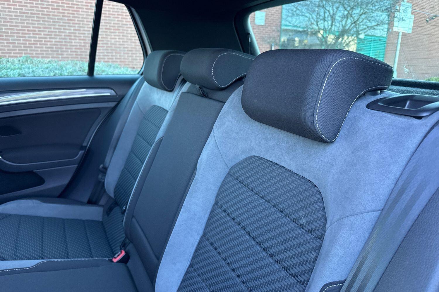 Used Volkswagen Golf 2018 for sale - 76633260: Photo 33