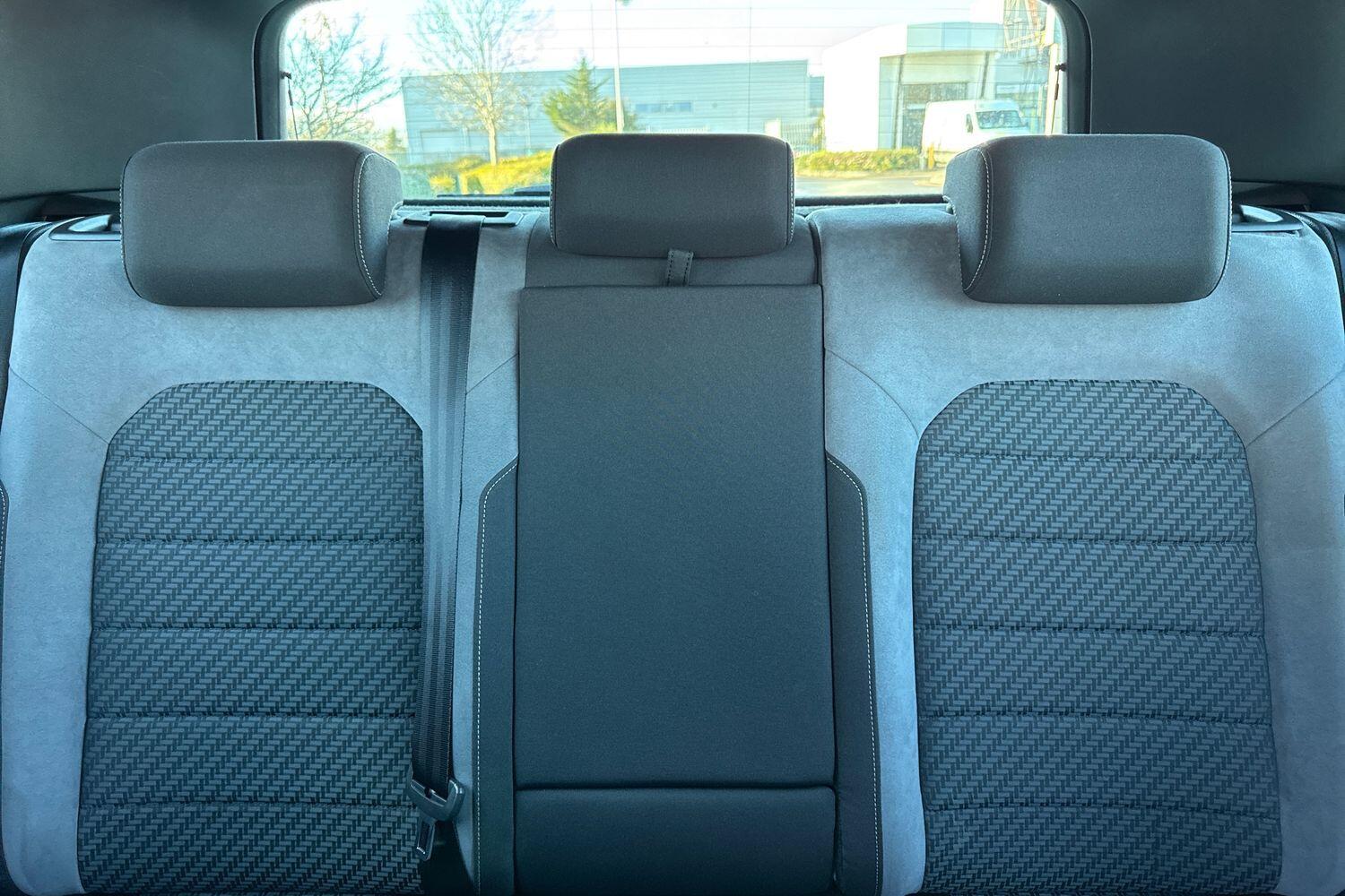 Used Volkswagen Golf 2018 for sale - 76633260: Photo 35