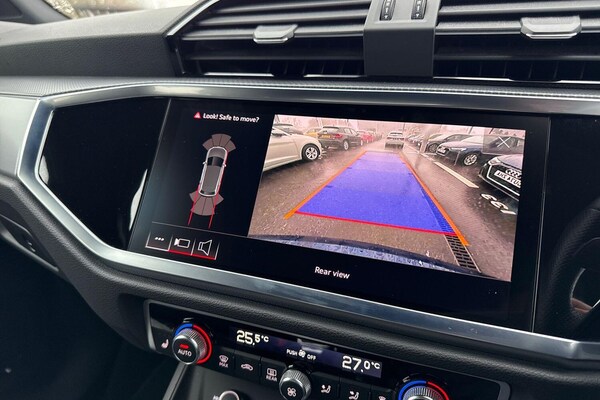 Used Audi Q3 2022 for sale - 76326923: Photo 24