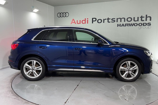 Used Audi Q3 2022 for sale - 76326923: Photo 2