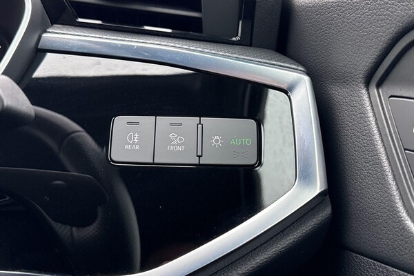 Used Audi Q3 2022 for sale - 76326923: Photo 50