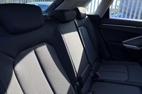 Used Audi Q3 2023 for sale - 76026364: Photo 21