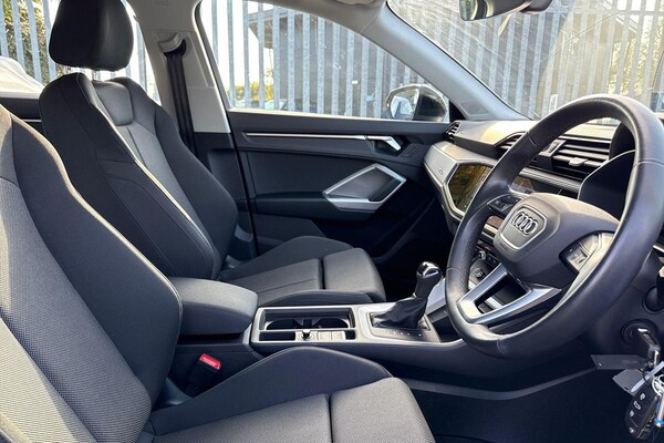 Used Audi Q3 2023 for sale - 76026364: Photo 25