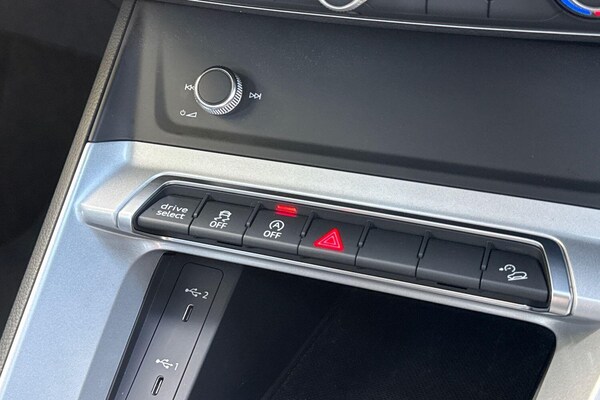Used Audi Q3 2023 for sale - 76026364: Photo 38
