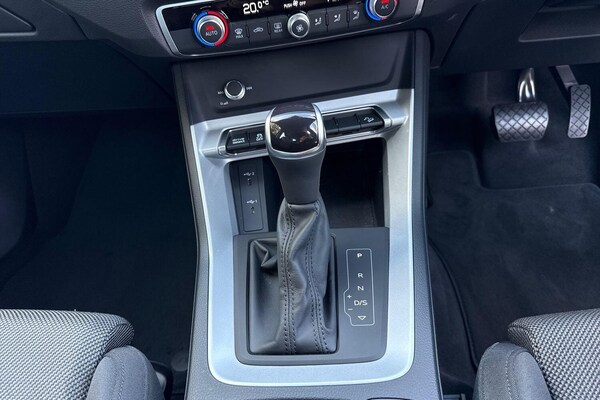 Used Audi Q3 2023 for sale - 76026364: Photo 42