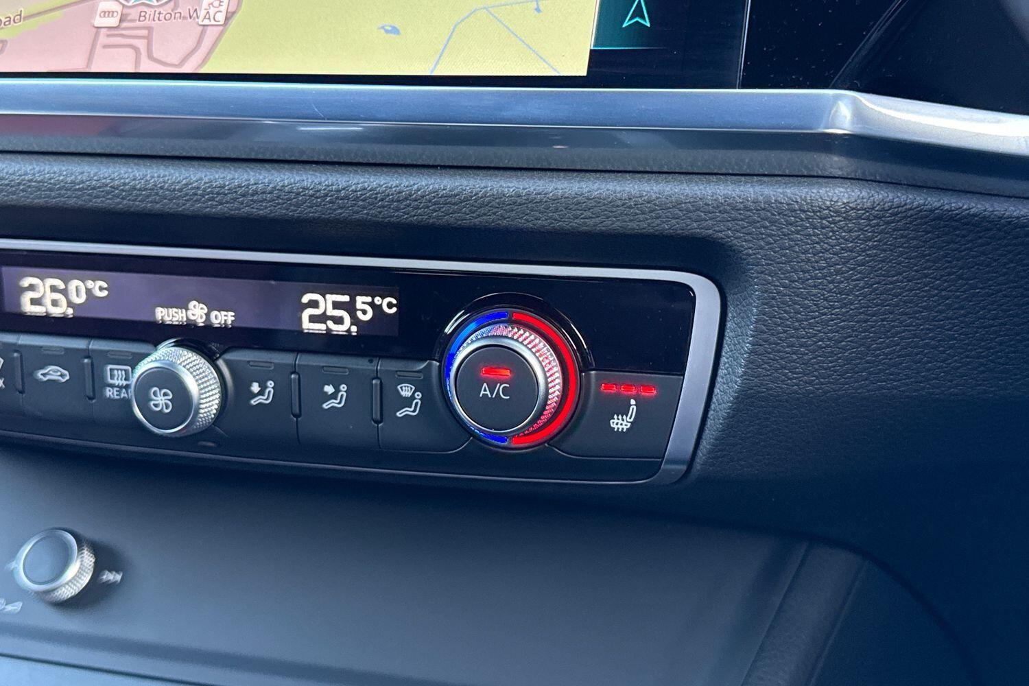 Used Audi Q3 for sale - 77267493: Photo 31