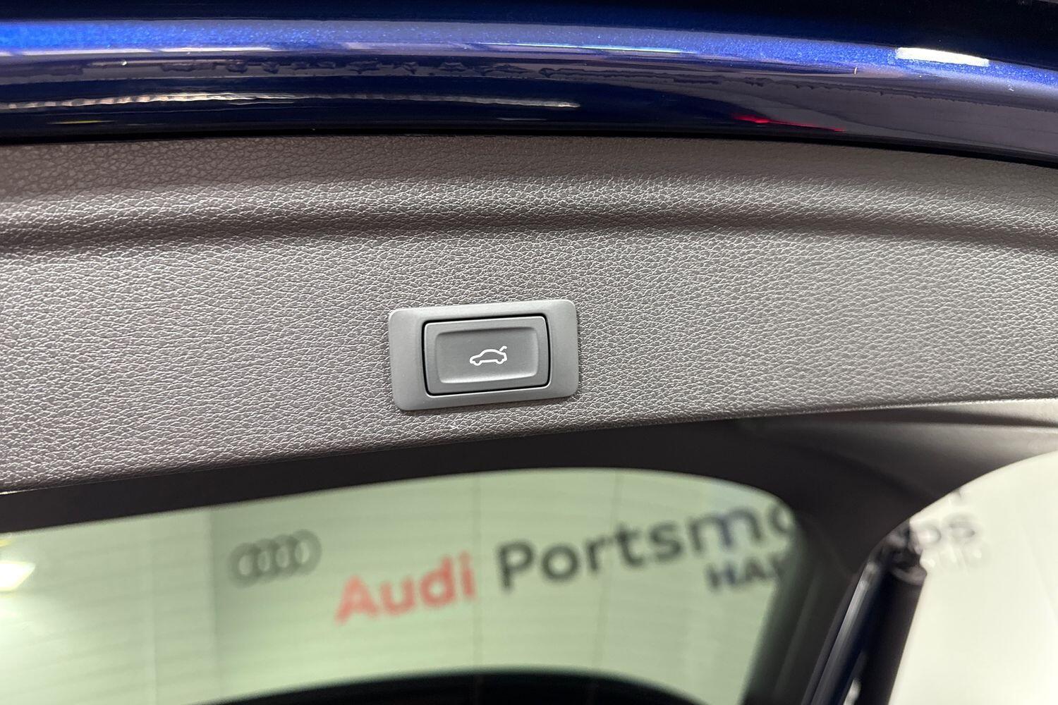 Used Audi Q3 for sale - 77267493: Photo 35