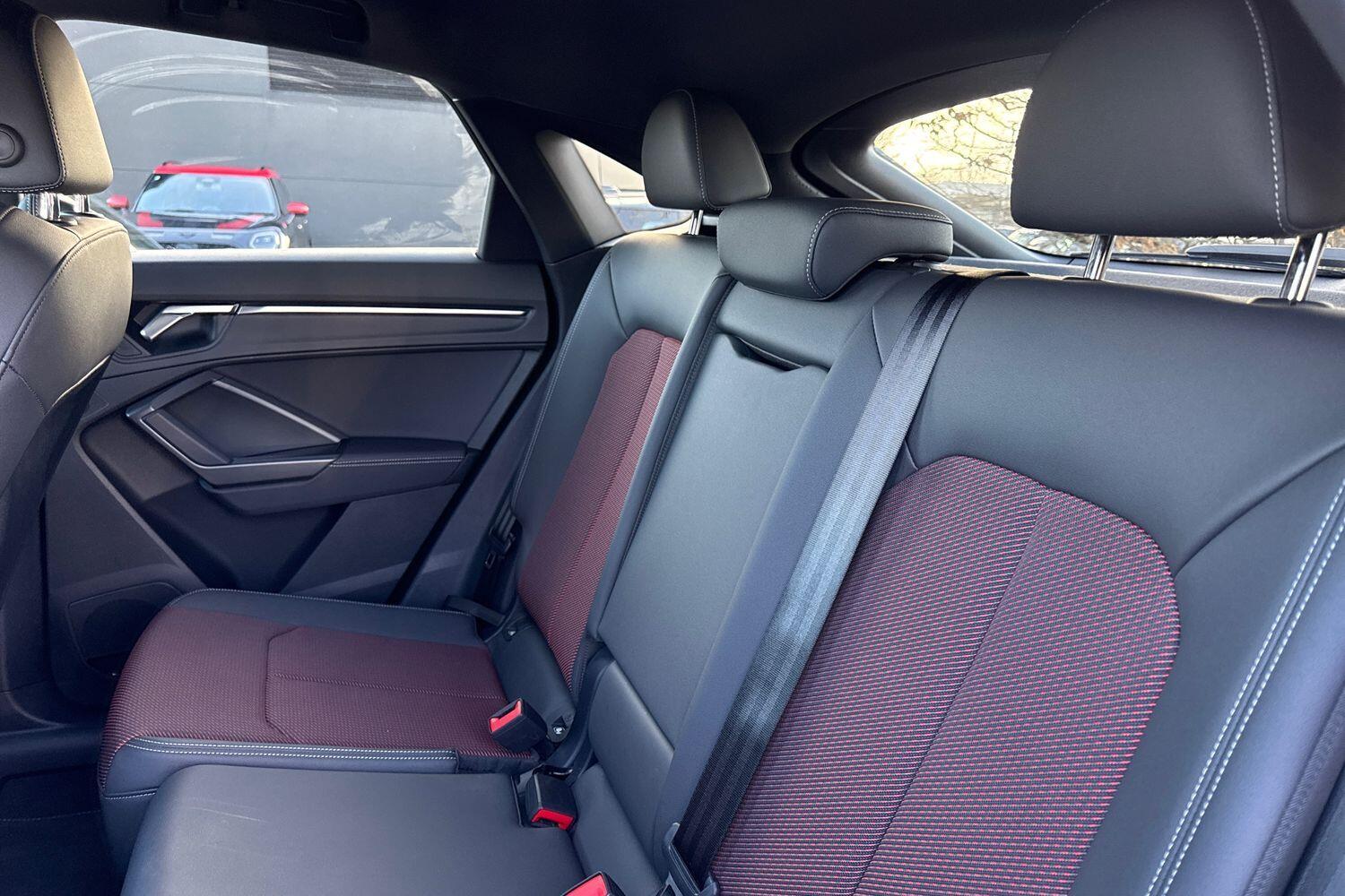 Used Audi Q3 for sale - 77267493: Photo 45