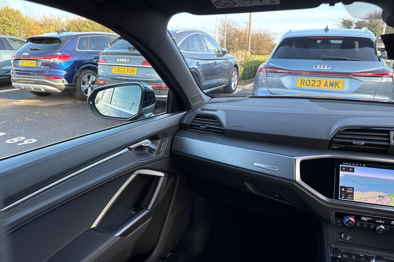 Used Audi Q3 for sale - 77267493: Photo 49