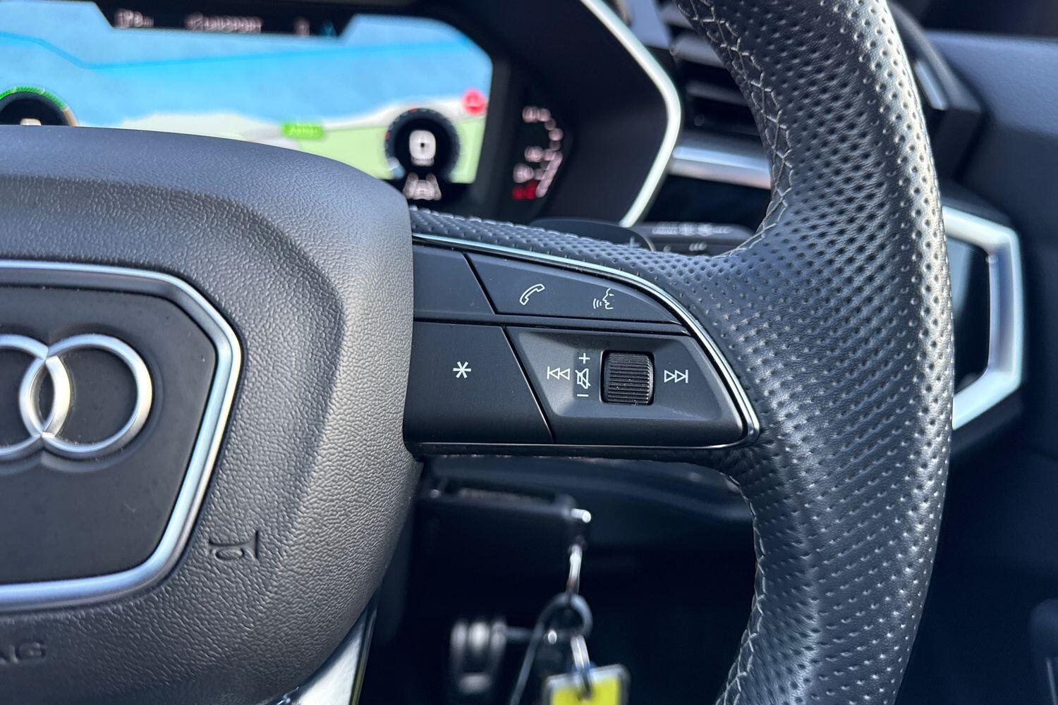 Used Audi Q3 for sale - 77267493: Photo 53