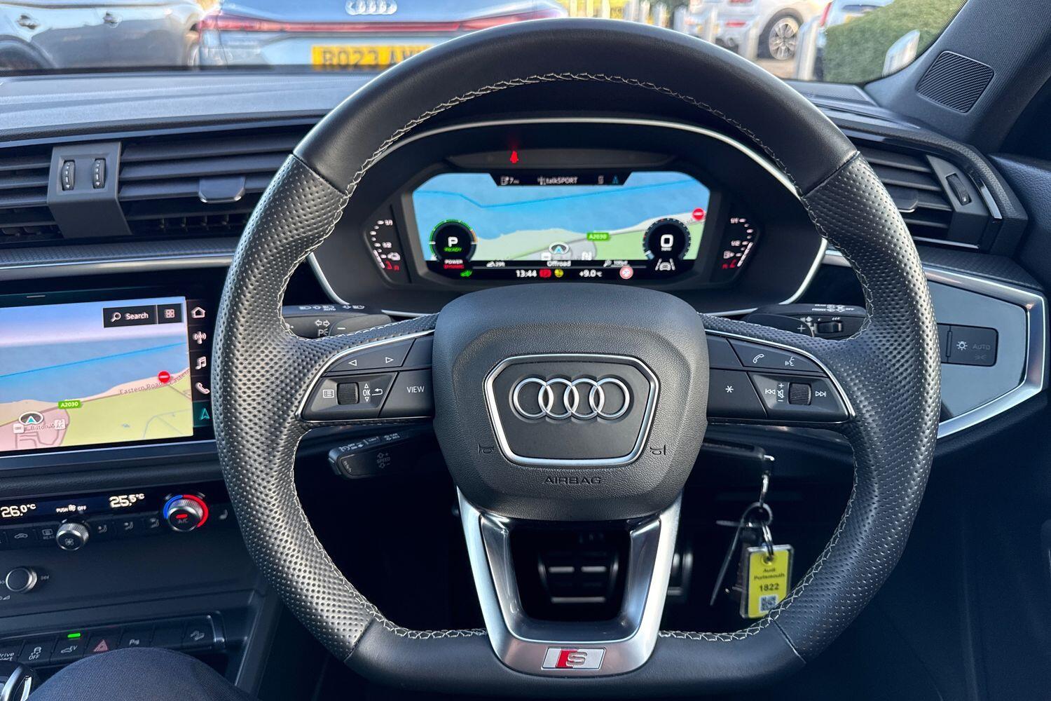 Used Audi Q3 for sale - 77267493: Photo 8