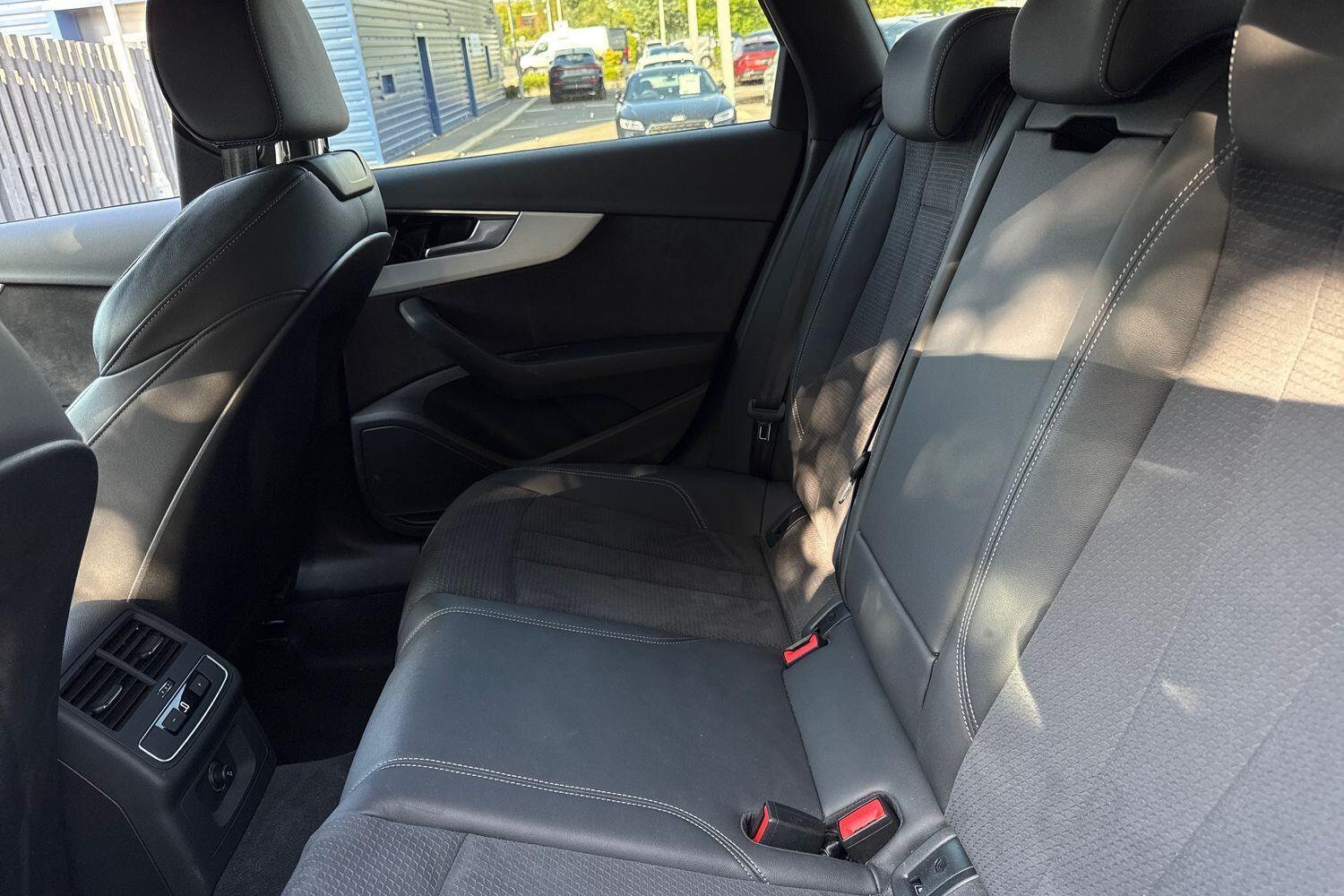 Used Audi A4 2023 for sale - 76584581: Photo 30