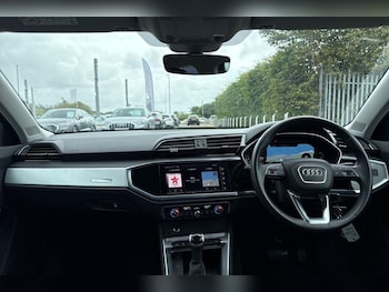 Used Audi Q3 2022 for sale - 75269396: Photo