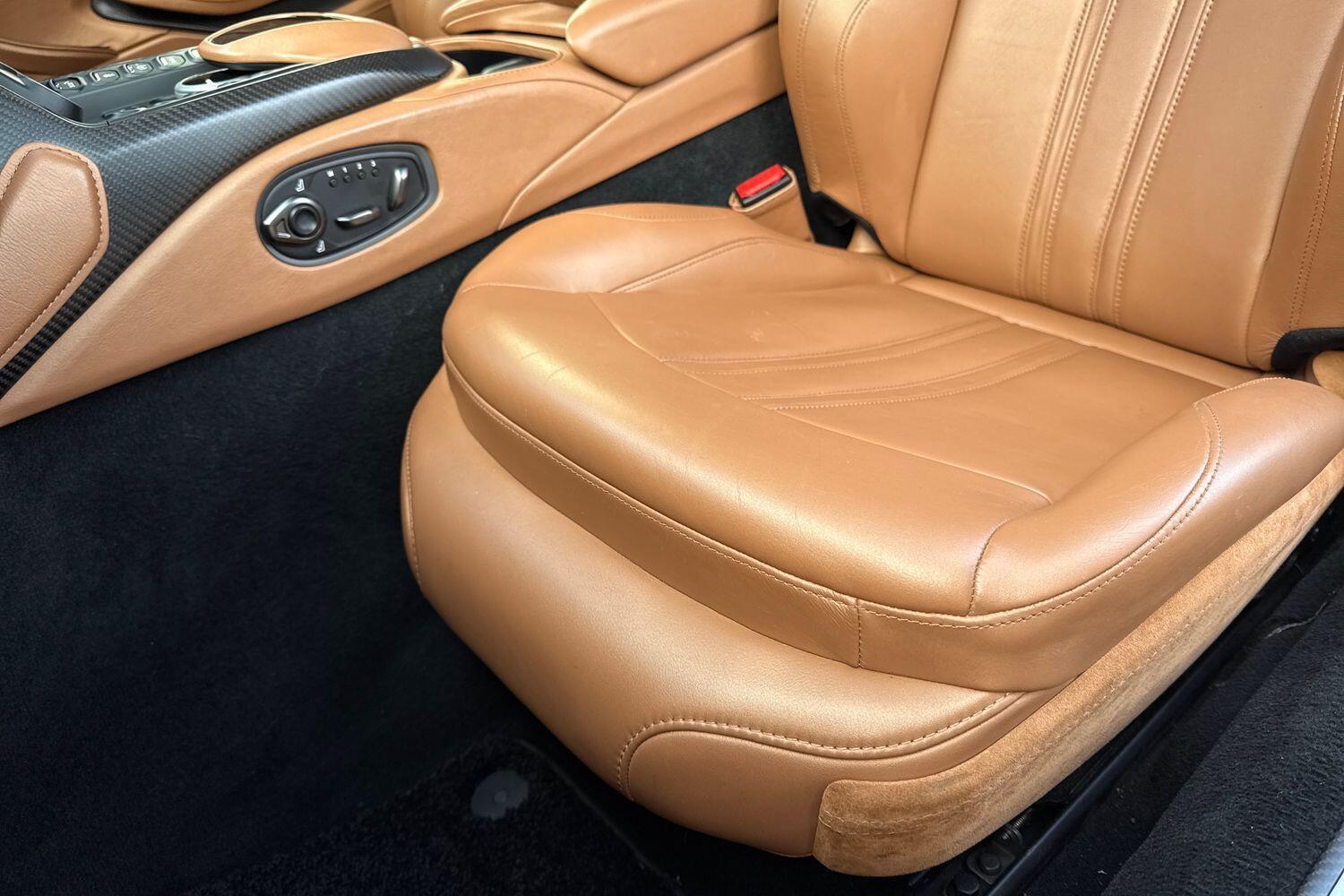 Used Aston Martin Vantage 2020 for sale - 77625362: Photo 33