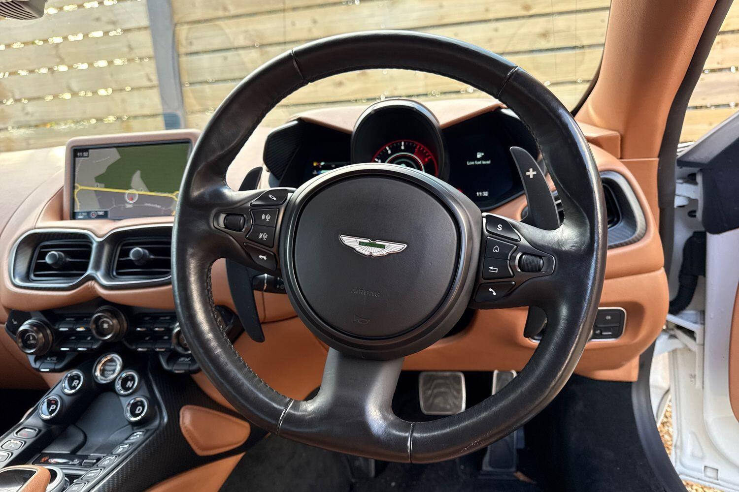 Used Aston Martin Vantage 2020 for sale - 77625362: Photo 37