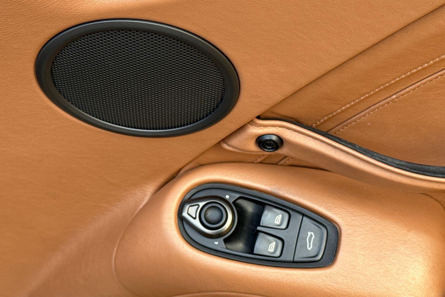 Used Aston Martin Vantage 2020 for sale - 77625362: Photo 44