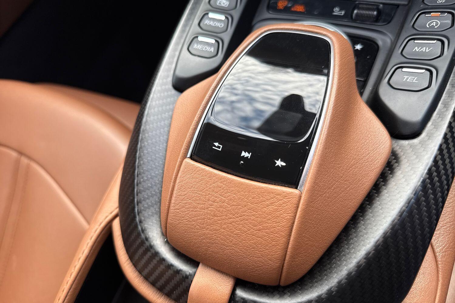 Used Aston Martin Vantage 2020 for sale - 77625362: Photo 55