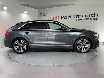 Used Audi Q8 2022 for sale - 75905684: Photo