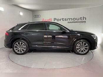 Used Audi Q8 2024 for sale - 75696279: Photo