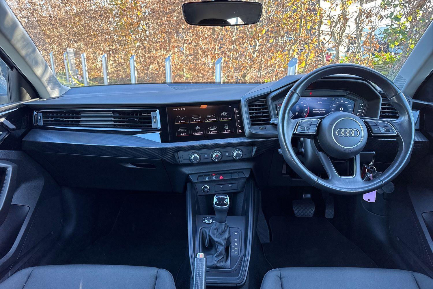 Used Audi A1 for sale - 76658749: Photo 3