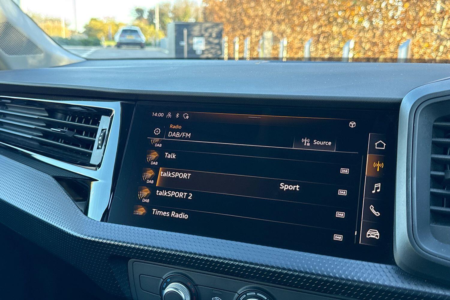 Used Audi A1 for sale - 76658749: Photo 32