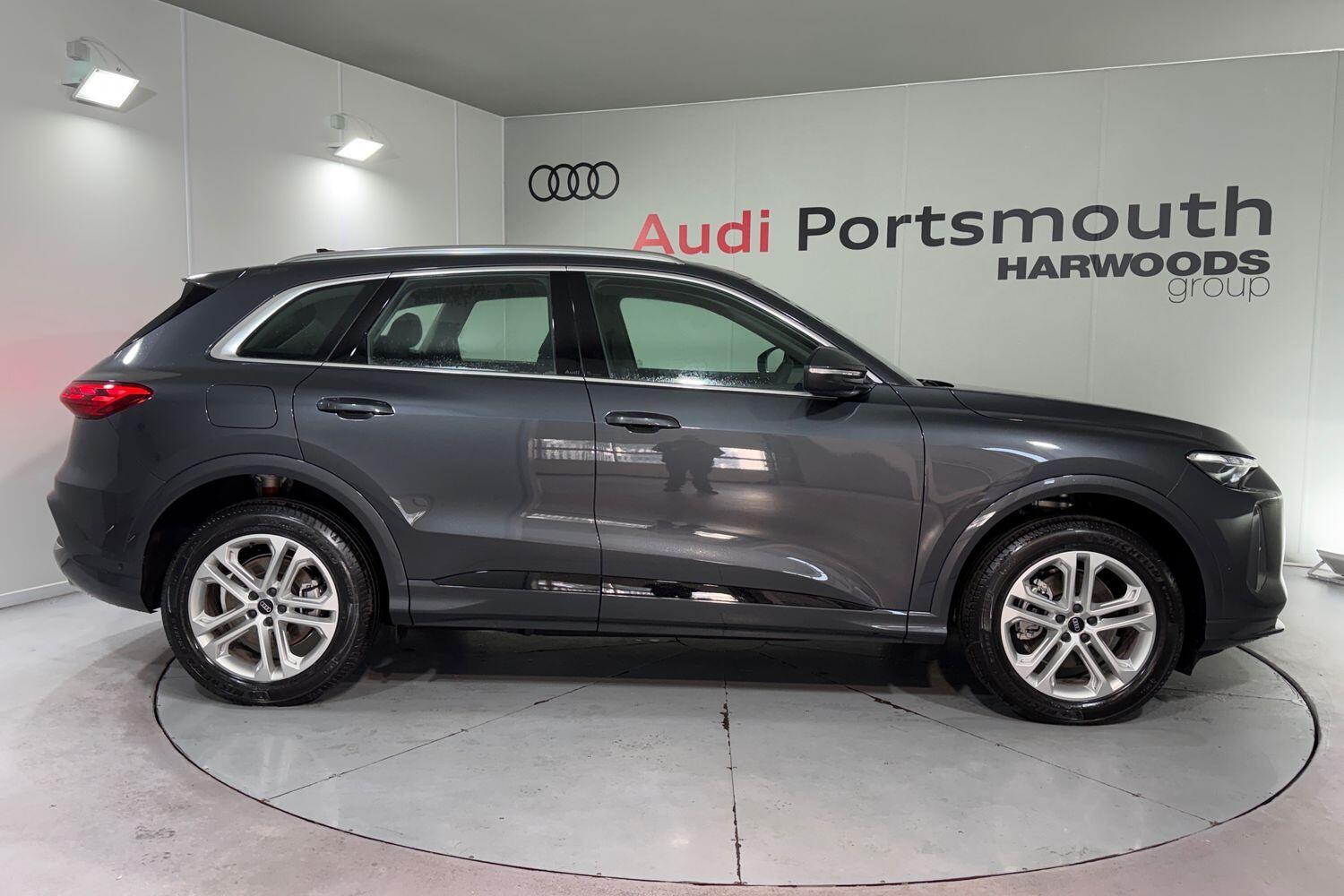 Used Audi Q5 2025 for sale - 77376552: Photo 2