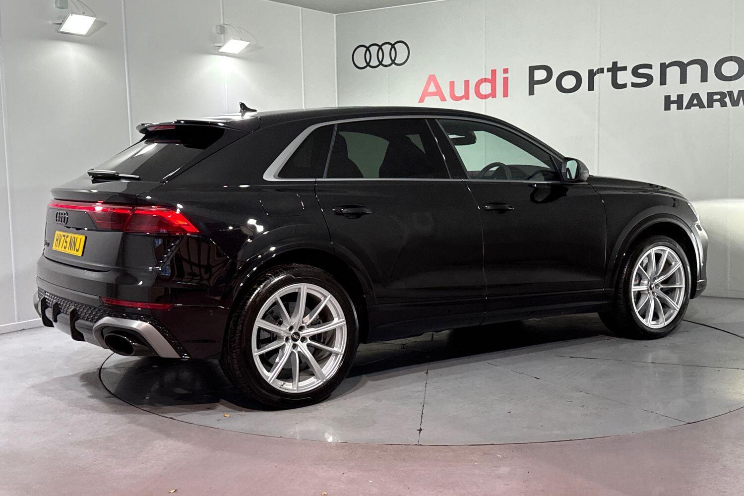 Used Audi RS Q8 2025 for sale - 76913420: Photo 11