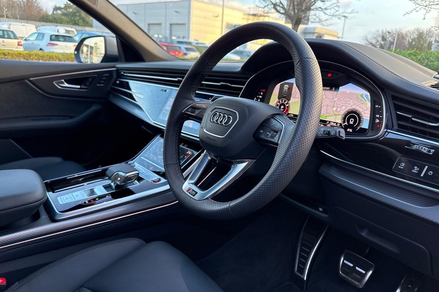 Used Audi RS Q8 2025 for sale - 76913420: Photo 31