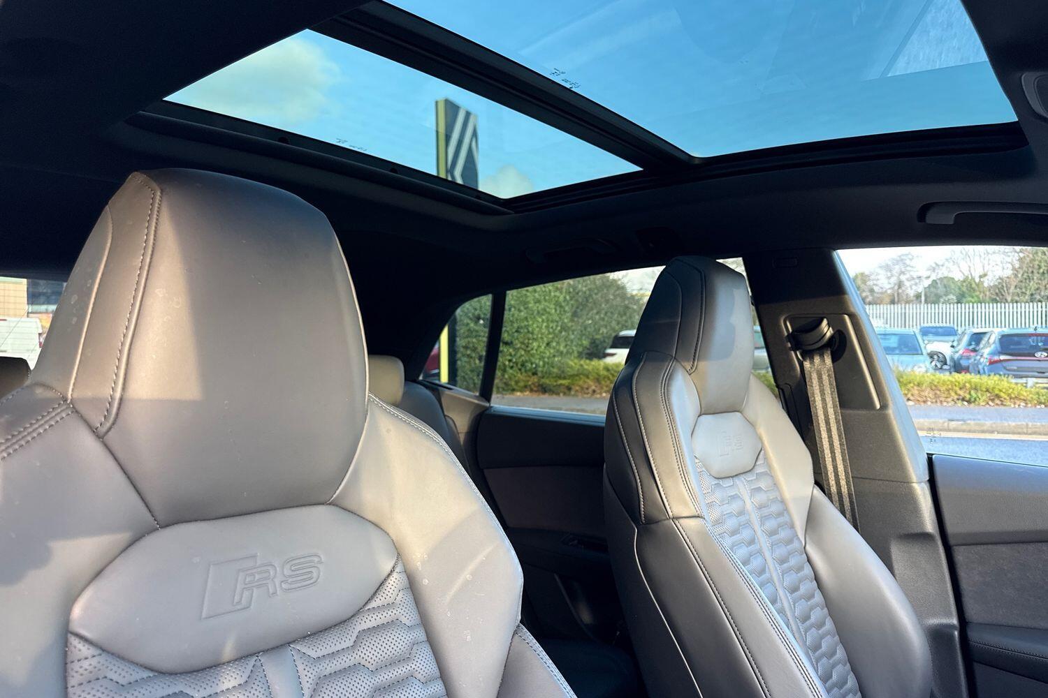 Used Audi RS Q8 2025 for sale - 76913420: Photo 4