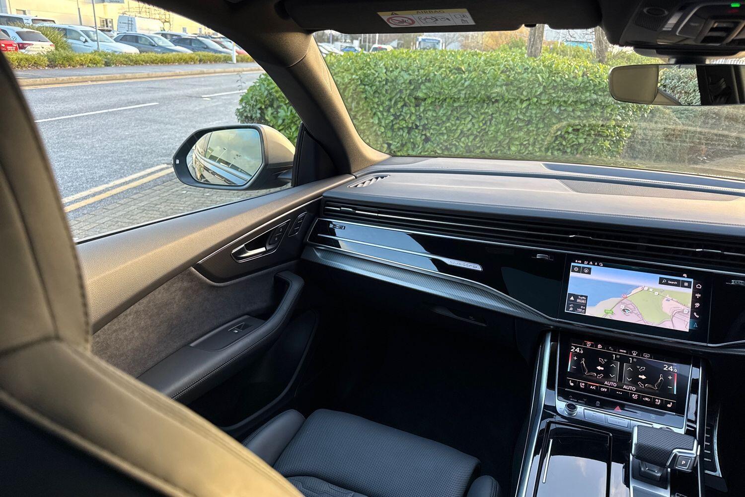 Used Audi RS Q8 2025 for sale - 76913420: Photo 41