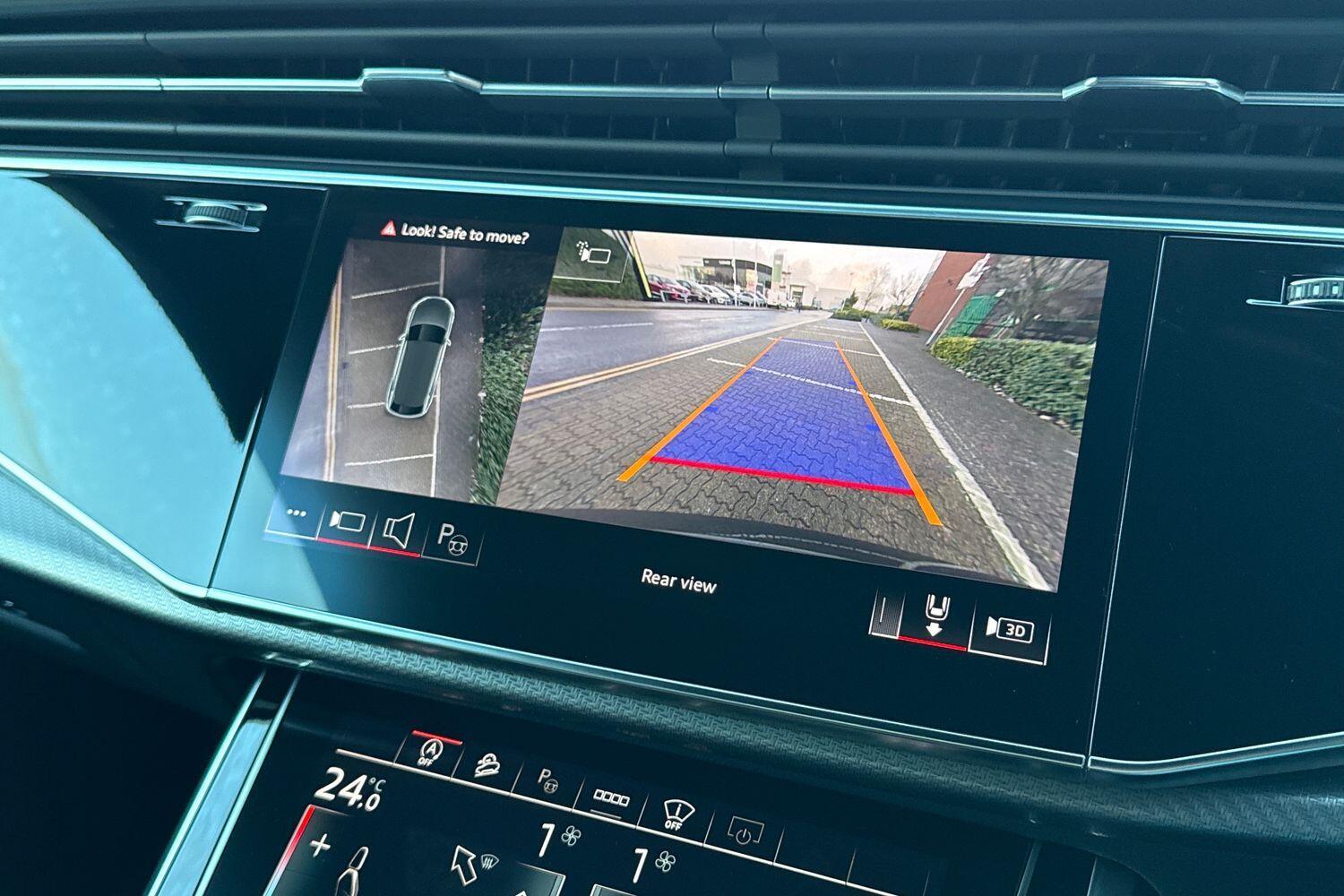 Used Audi RS Q8 2025 for sale - 76913420: Photo 5