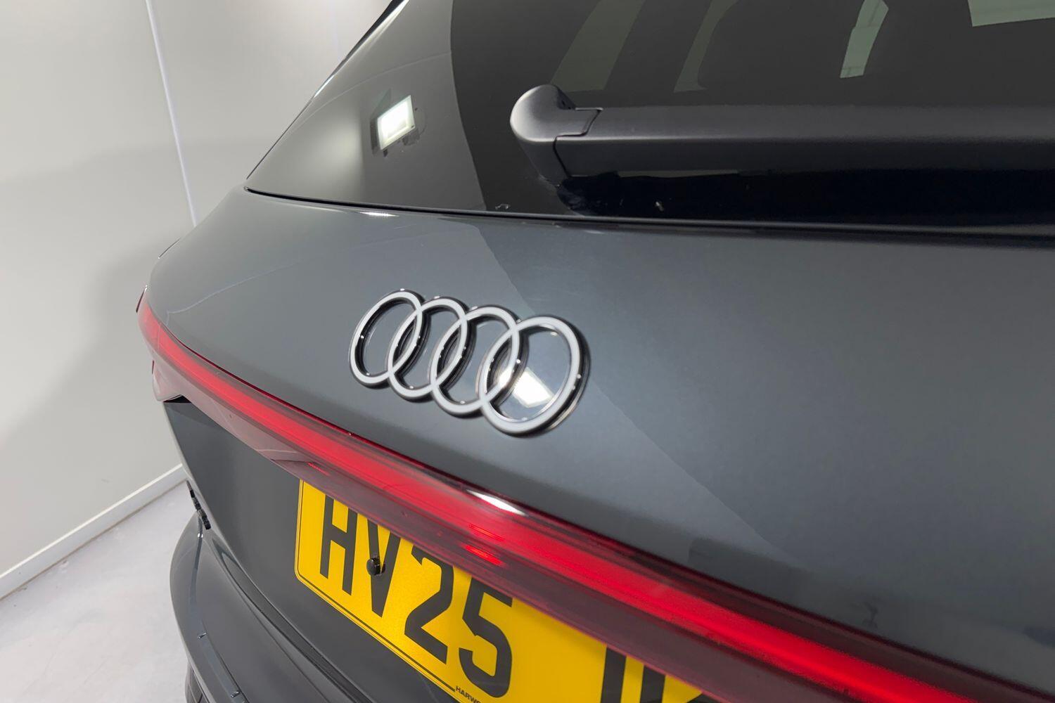 Used Audi Q6 e-tron 2025 for sale - 77646441: Photo 30