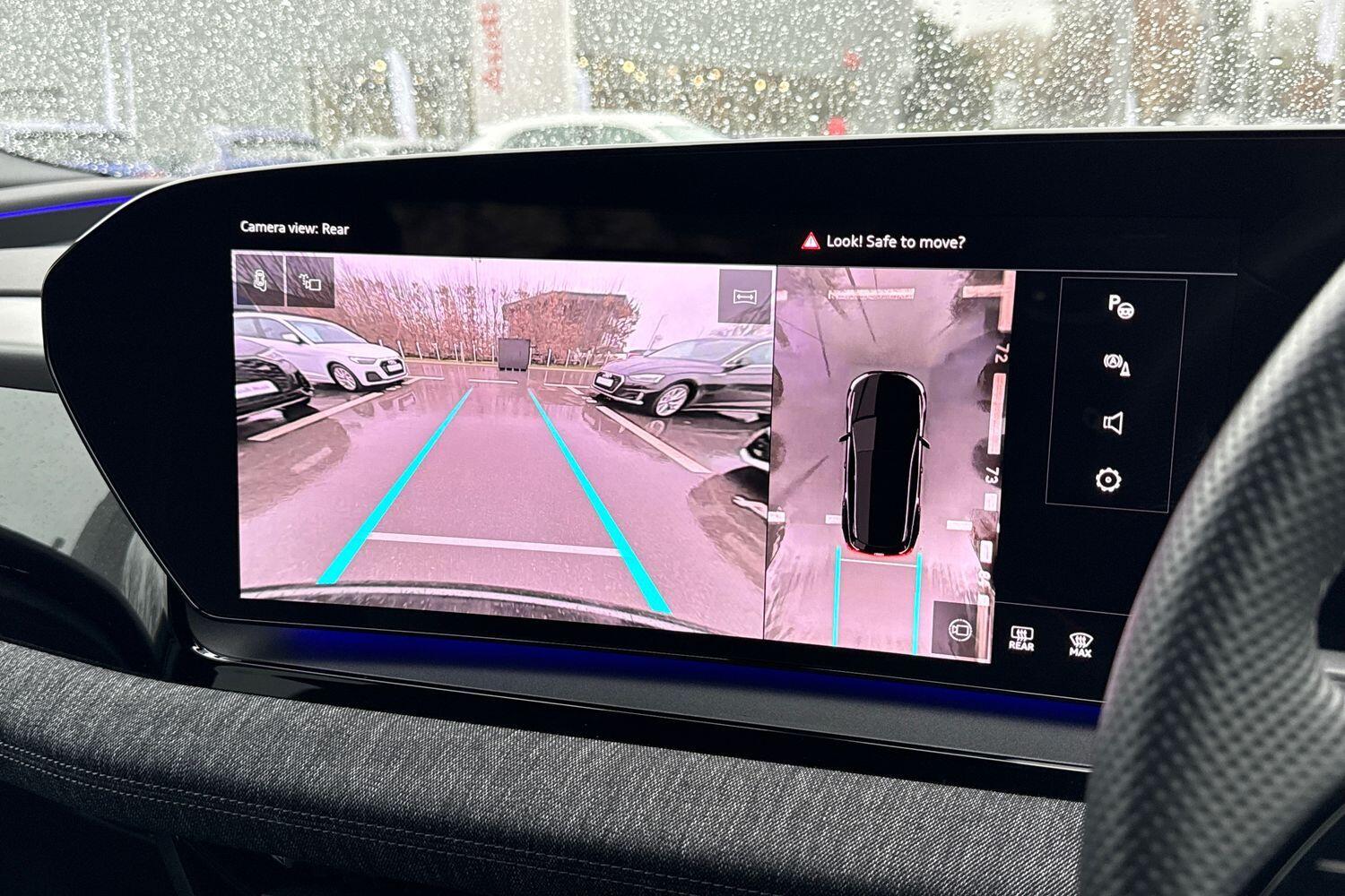 Used Audi Q6 e-tron 2025 for sale - 77646441: Photo 4