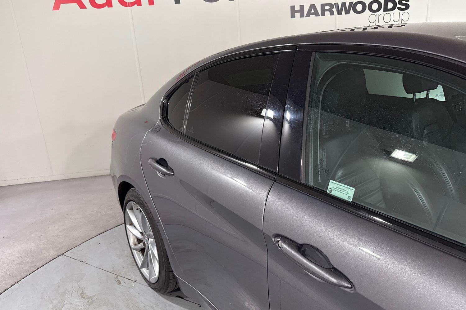 Used Alfa Romeo Giulia 2017 for sale - 77040873: Photo 14