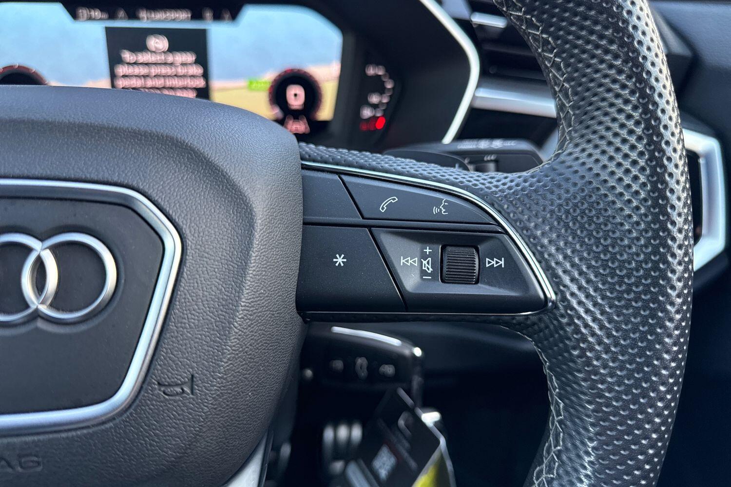 Used Audi Q3 2023 for sale - 76727080: Photo 42