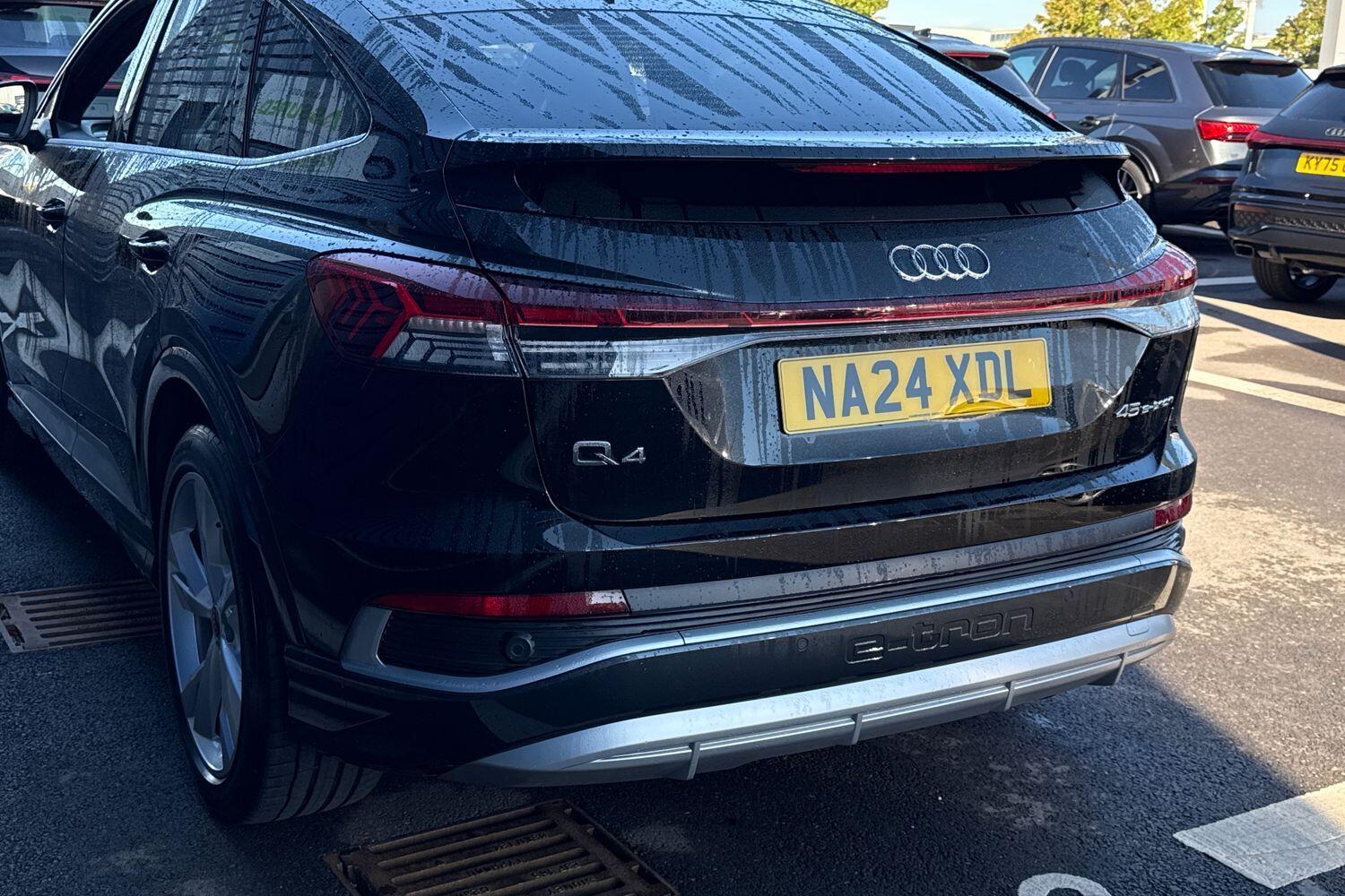 Used Audi Q4 e-tron 2024 for sale - 76108949: Photo 17