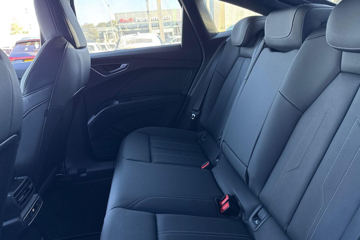 Used Audi Q4 e-tron 2024 for sale - 76108949: Photo 30
