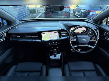 Used Audi Q4 e-tron 2024 for sale - 76108949: Photo 3