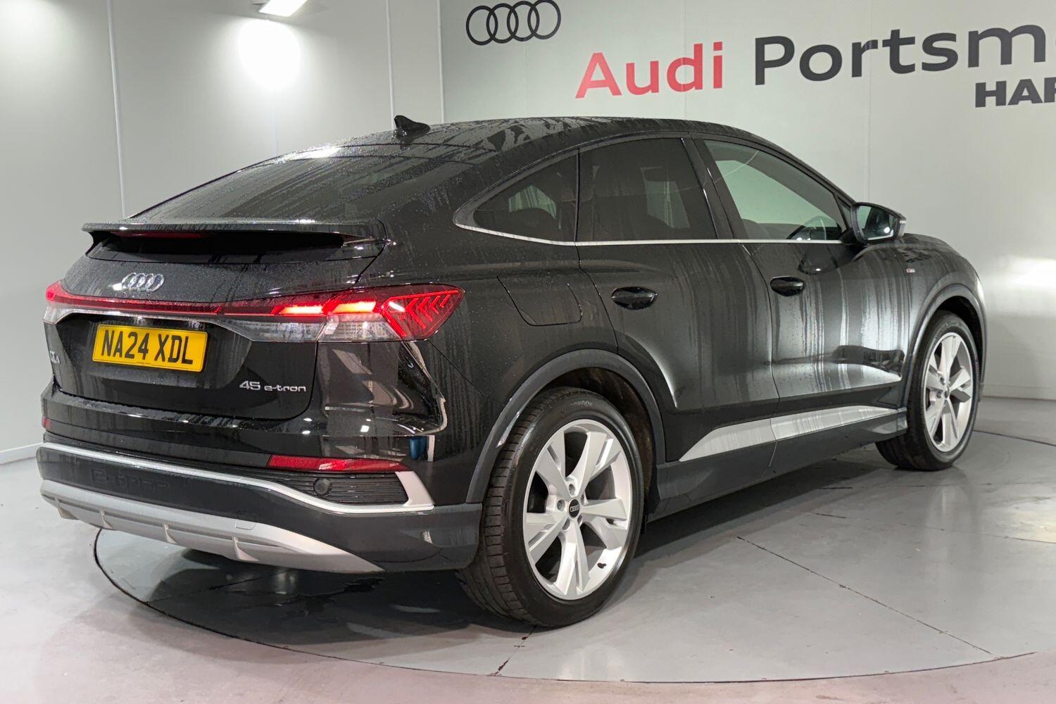 Used Audi Q4 e-tron 2024 for sale - 76108949: Photo 7