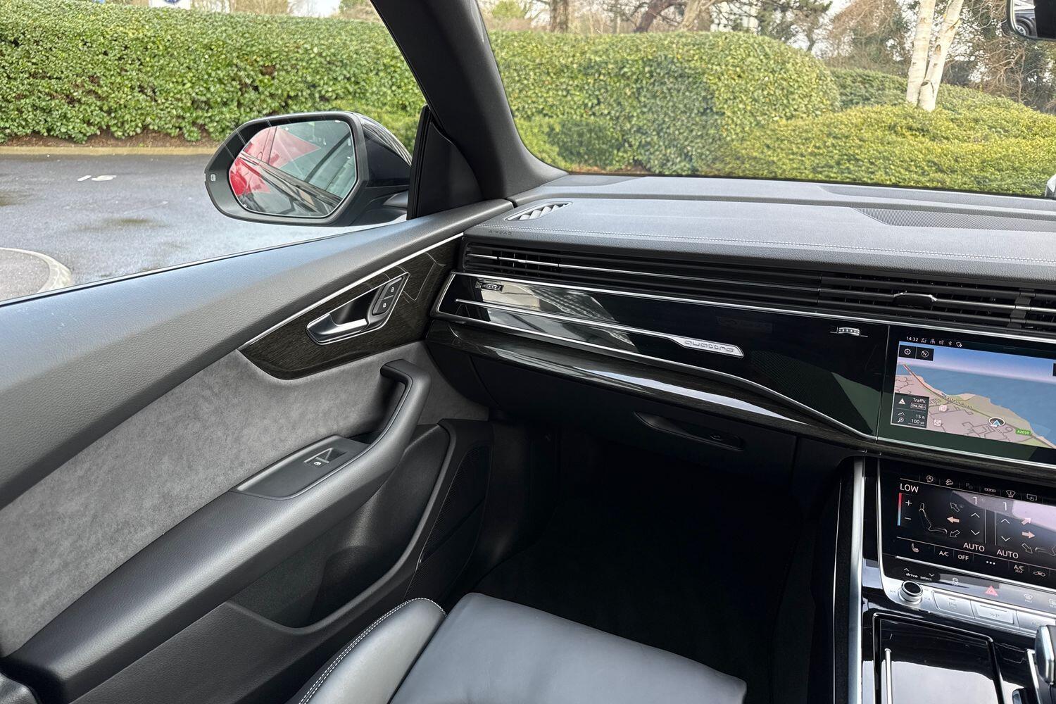 Used Audi Q8 2025 for sale - 77696401: Photo 59