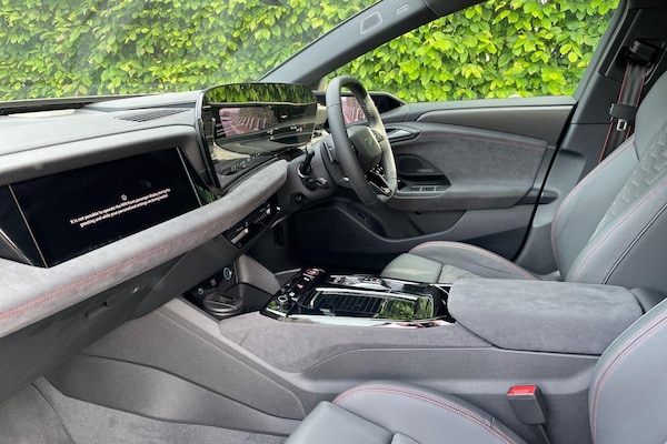 Used Audi S6 e-tron Avant 2025 for sale - 76295846: Photo 26