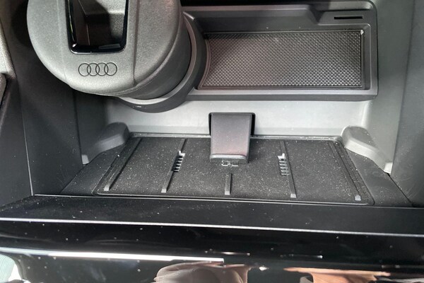 Used Audi S6 e-tron Avant 2025 for sale - 76295846: Photo 60