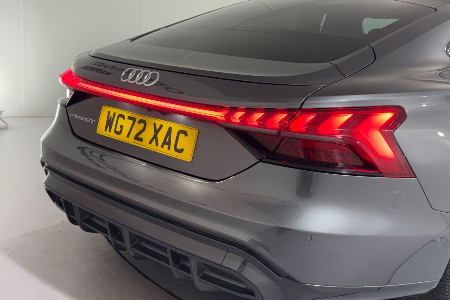 Used Audi e-tron GT 2022 for sale - 77143371: Photo 15