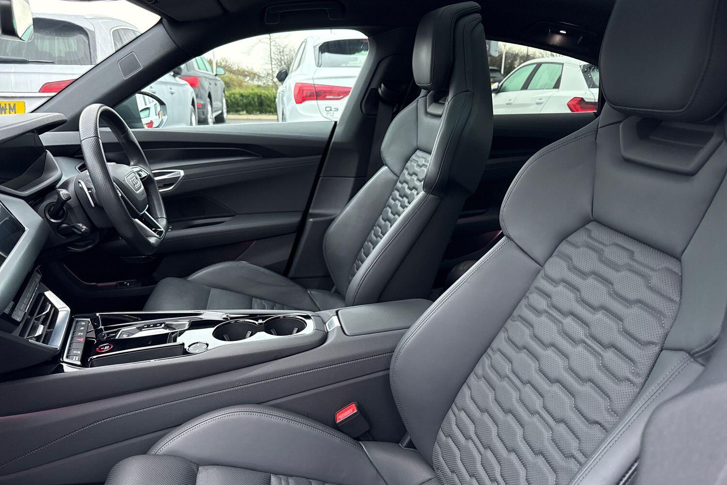 Used Audi e-tron GT 2022 for sale - 77143371: Photo 36