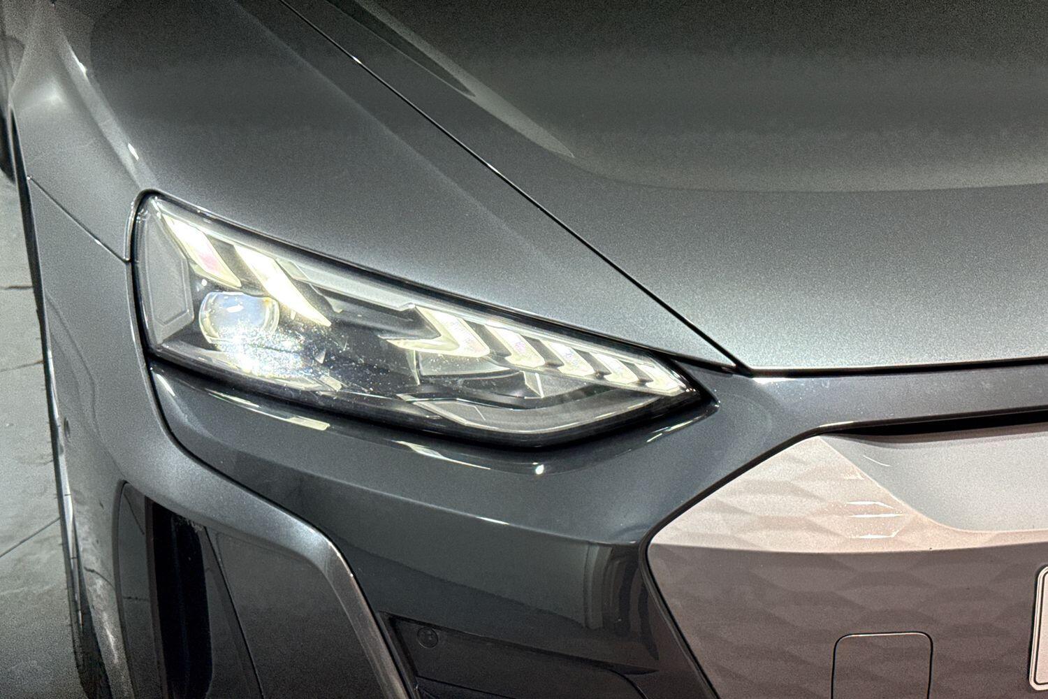 Used Audi e-tron GT 2022 for sale - 77143371: Photo 8