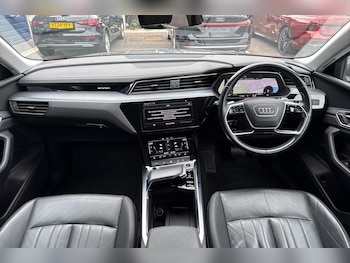 Used Audi e-tron 2020 for sale - 76246713: Photo 3