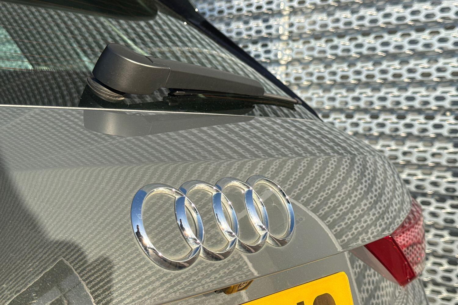 Used Audi Q3 for sale - 77586500: Photo 32